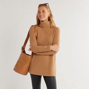 Dudley Stephen’s fleece top